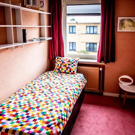 1 Uit De 100 Ghent